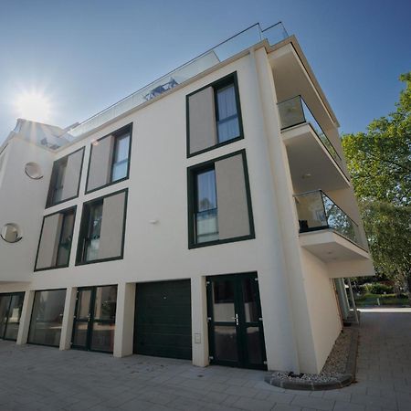 Villa Bauhaus Wellness Apartman Fsz. 3 Шиофок Экстерьер фото