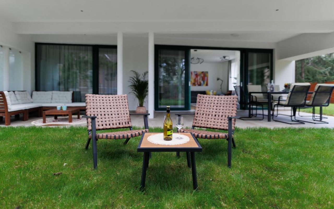 Villa Bauhaus Wellness Apartman Fsz. 3 Шиофок Экстерьер фото
