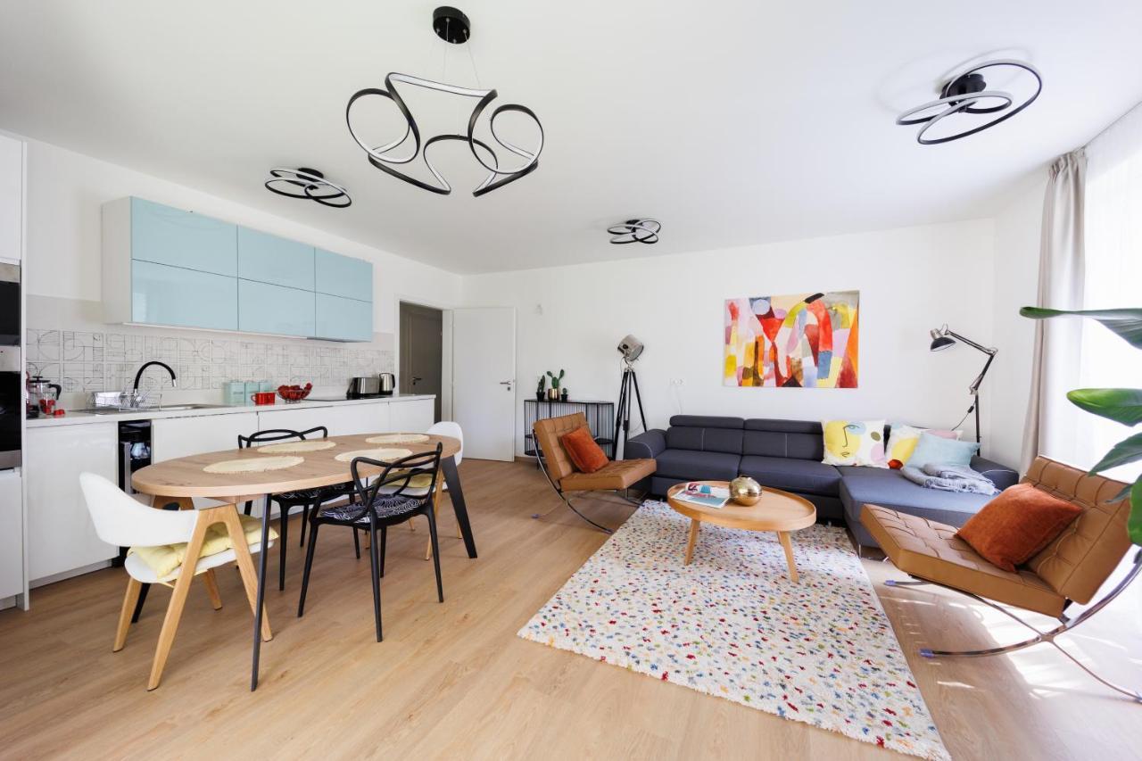 Villa Bauhaus Wellness Apartman Fsz. 3 Шиофок Экстерьер фото