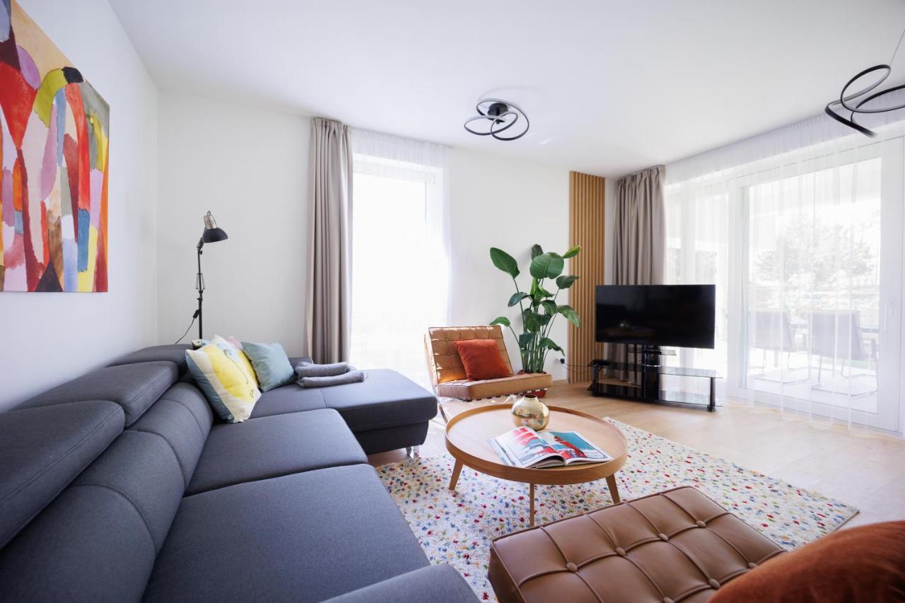 Villa Bauhaus Wellness Apartman Fsz. 3 Шиофок Экстерьер фото