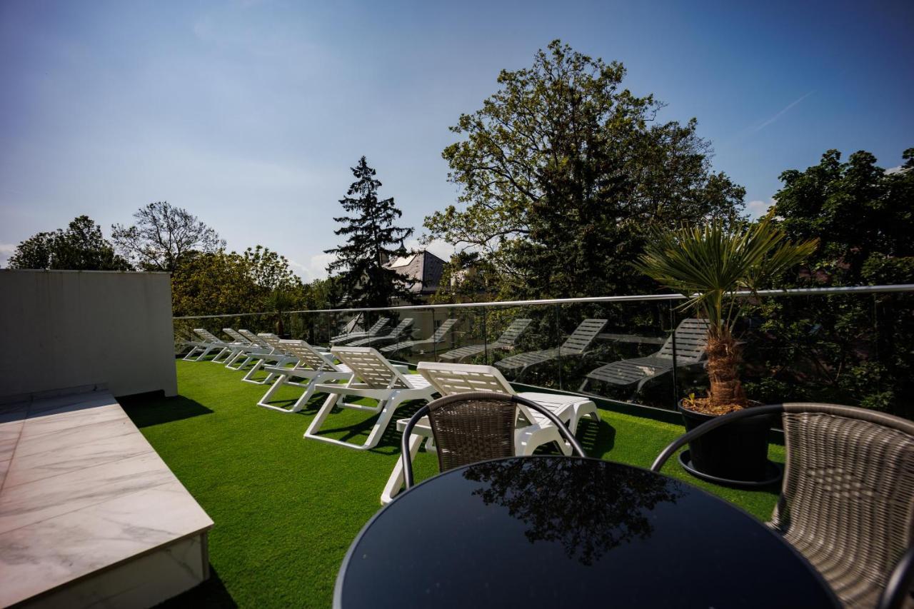 Villa Bauhaus Wellness Apartman Fsz. 3 Шиофок Экстерьер фото